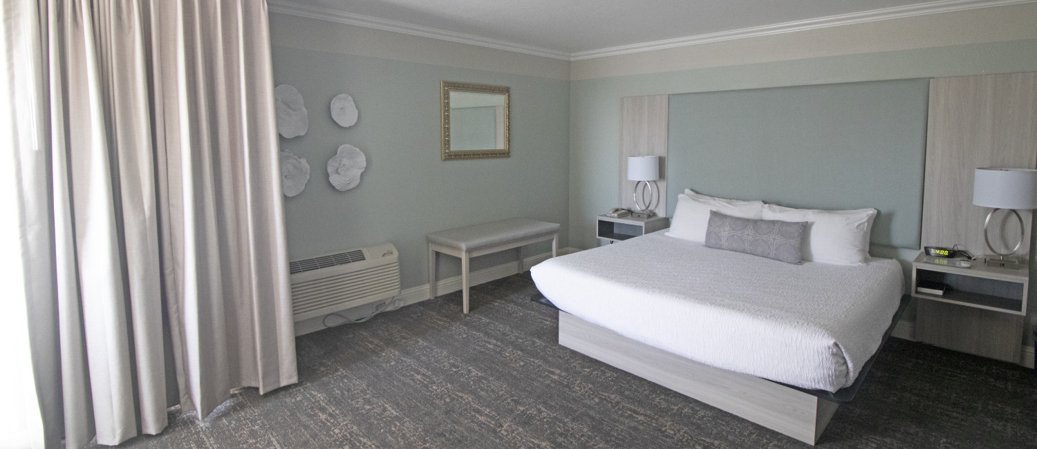RELAX IN THE SPACIOUS GUEST ROOMS AT OUR AFFORDABLE MORRO BAY HOTEL